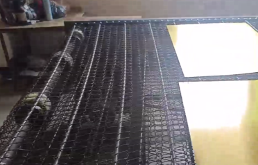 Giải pháp dỡ hàng để đánh răng và sấy khô các tấm hợp kim nhôm dựa trên công nghệ tầm nhìn 3D